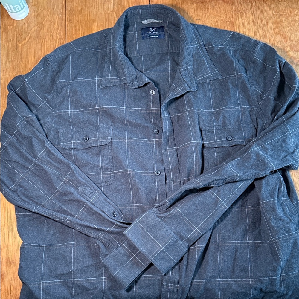 1901 Dark Blue Plaid Flannel Shirt